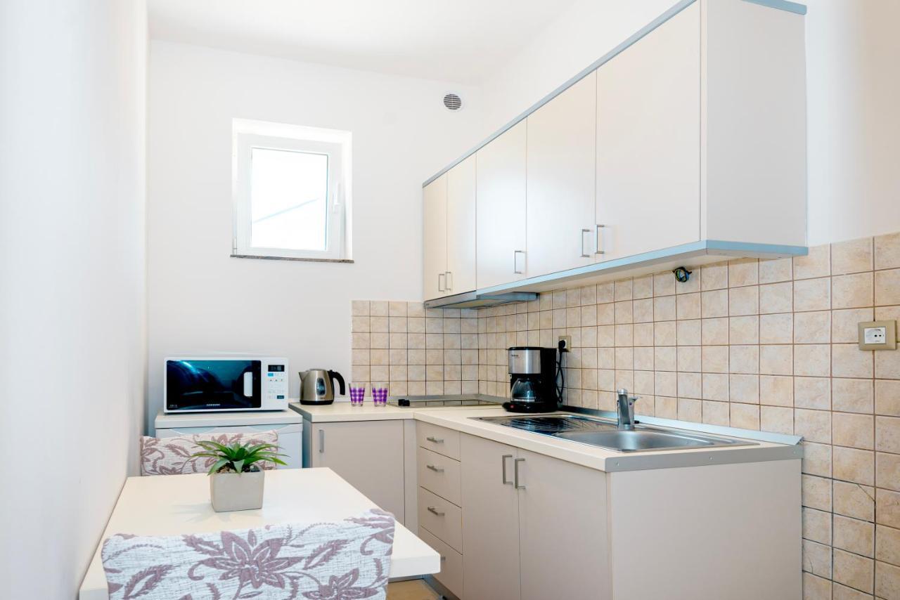 Apartment Bilice Beach Exterior foto